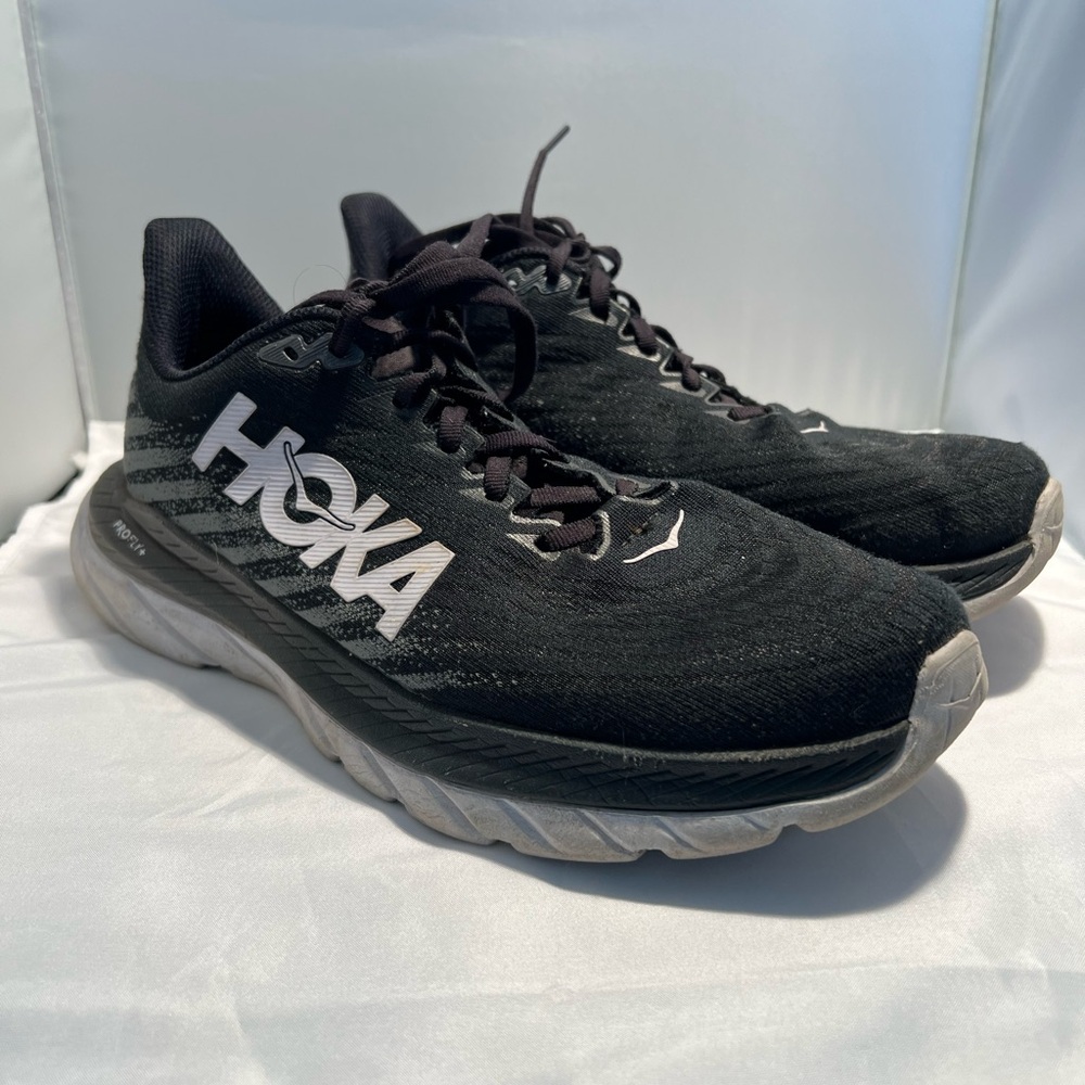 HOKA MACH 5 women's 9.5